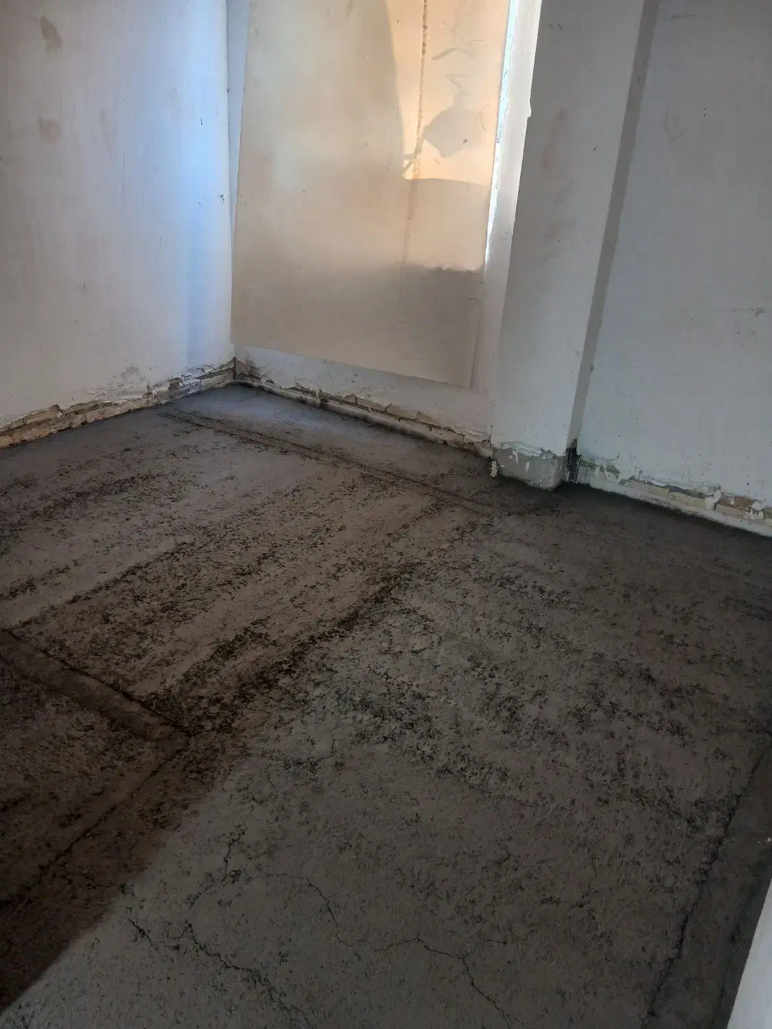 نیازمند کارگر برای کار دست بنا|استخدام معماری، عمران و ساختمانی|رشت, لاکان|دیوار