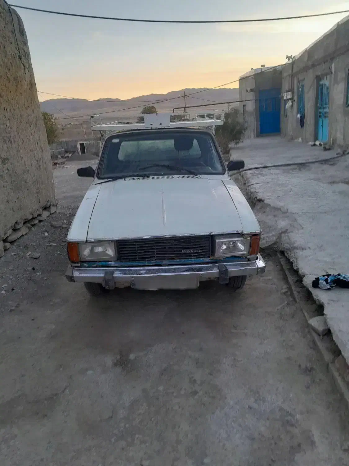 پیکان وانت موتور سالم به شرط|خودرو سواری و وانت|تربت جام, میان جام|دیوار