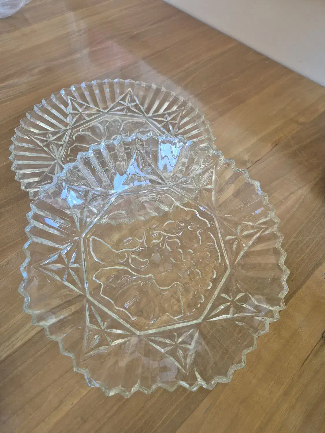 ظرف دو تکه قدیمی|کلکسیون اشیاء عتیقه|شیراز, آبیاری|دیوار