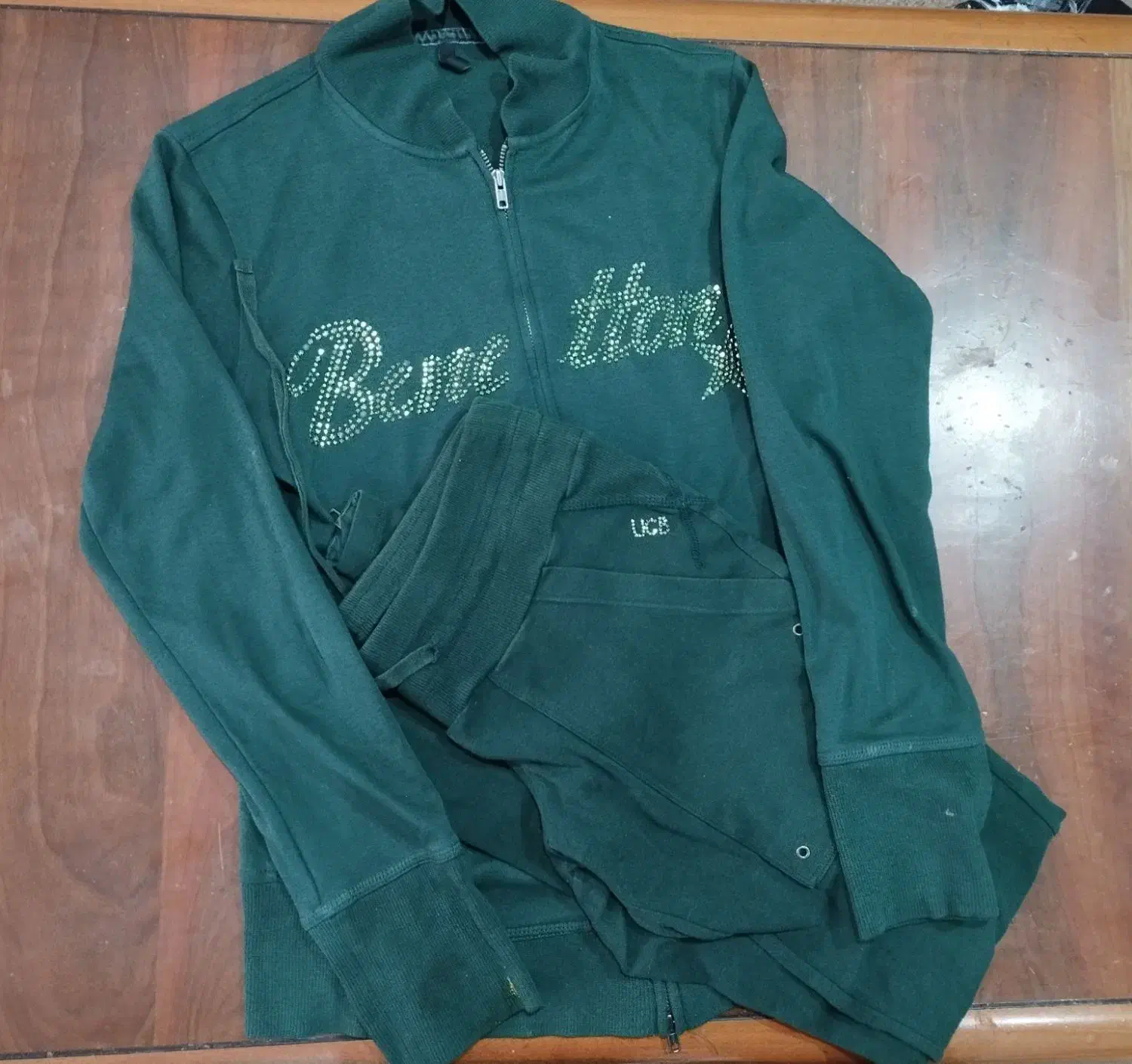 لباس و شلوار مارک Benetton|کفش و لباس بچه|وحیدیه, |دیوار