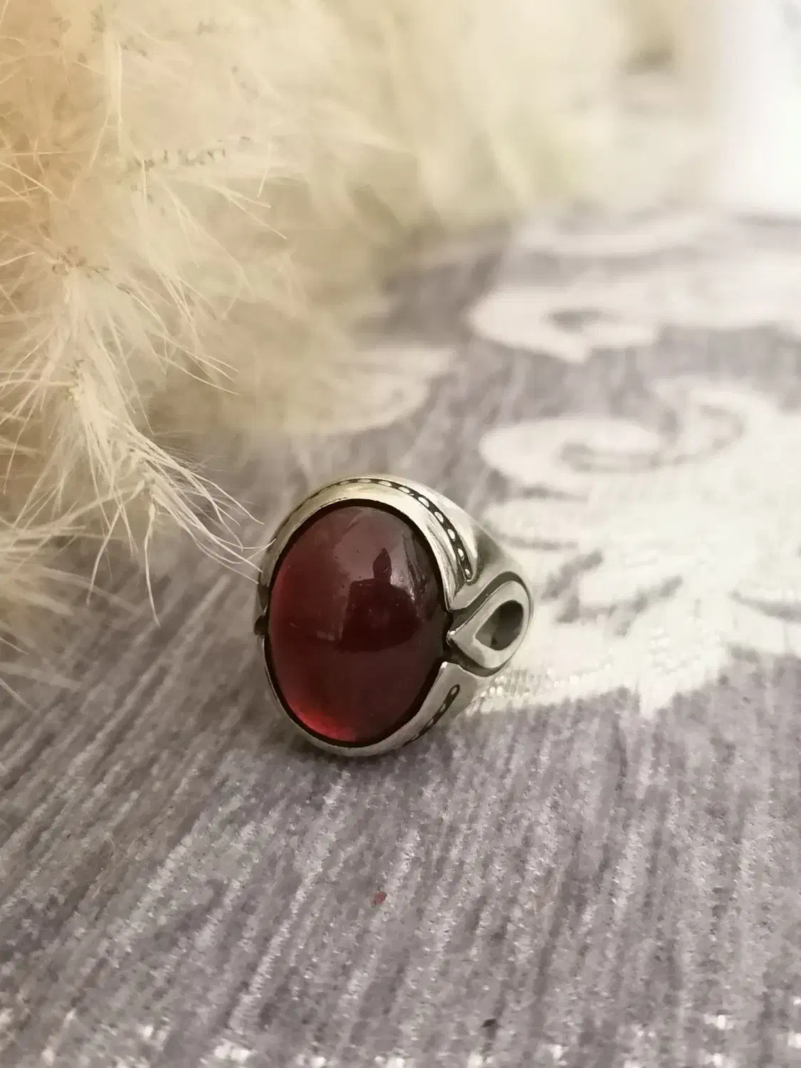 انگشتر یاقوت گارنت اصل|جواهرات|آذرشهر, |دیوار