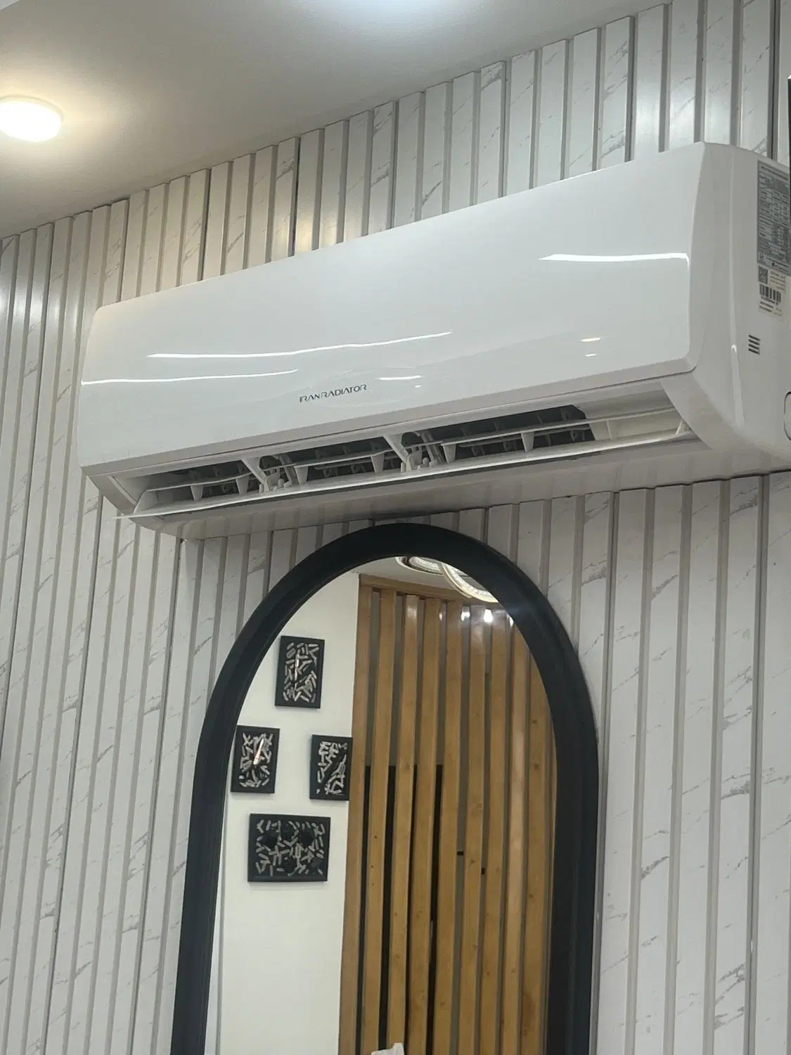 فروشی|کولر گازی و فن‌کوئل|گوراب زرمیخ, |دیوار