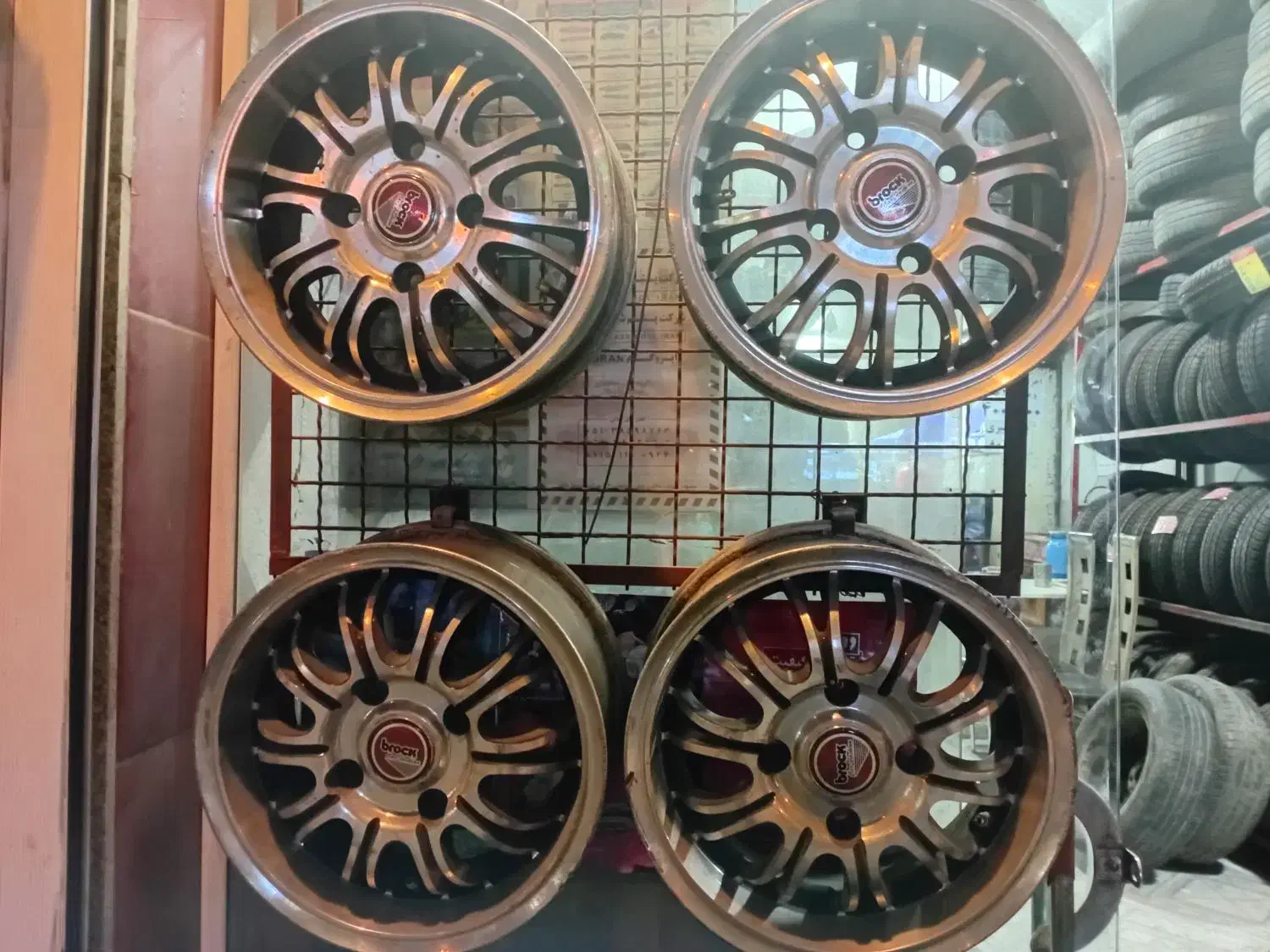 رینگ اسپرت پرایدی|قطعات یدکی و لوازم جانبی|شاهینشهر, حاجی آباد|دیوار