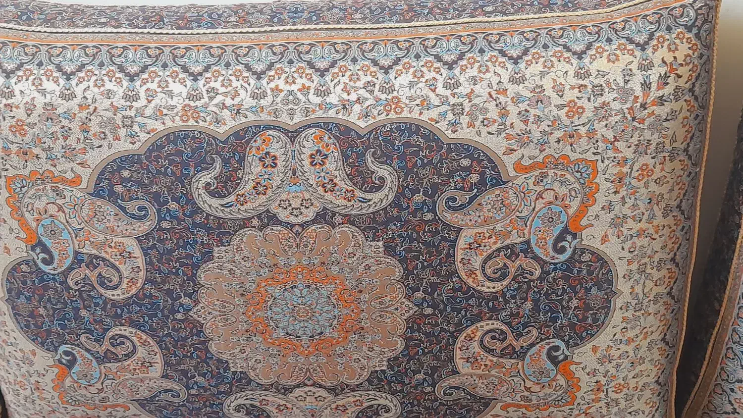 سنتی ترمه|پشتی|کرمان, |دیوار