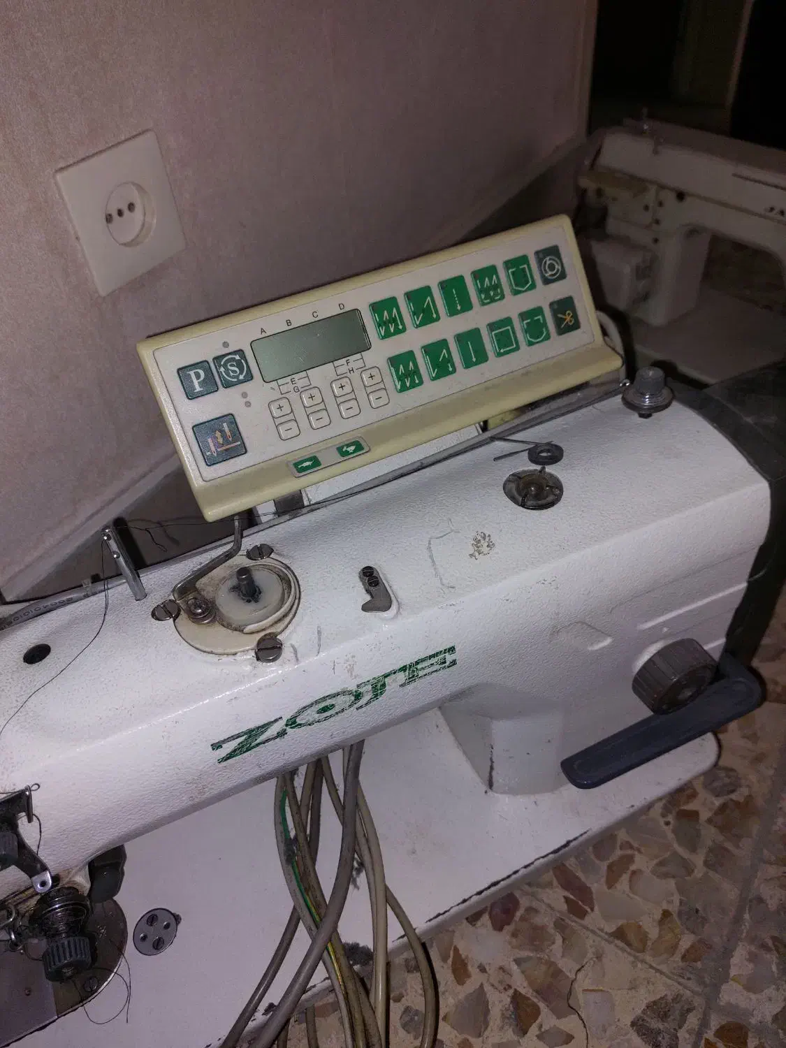 چرخ راسته زوجی  قیچی برقی ولباسشویی|لوازم خیاطی و بافتنی|تهران, کوثر|دیوار