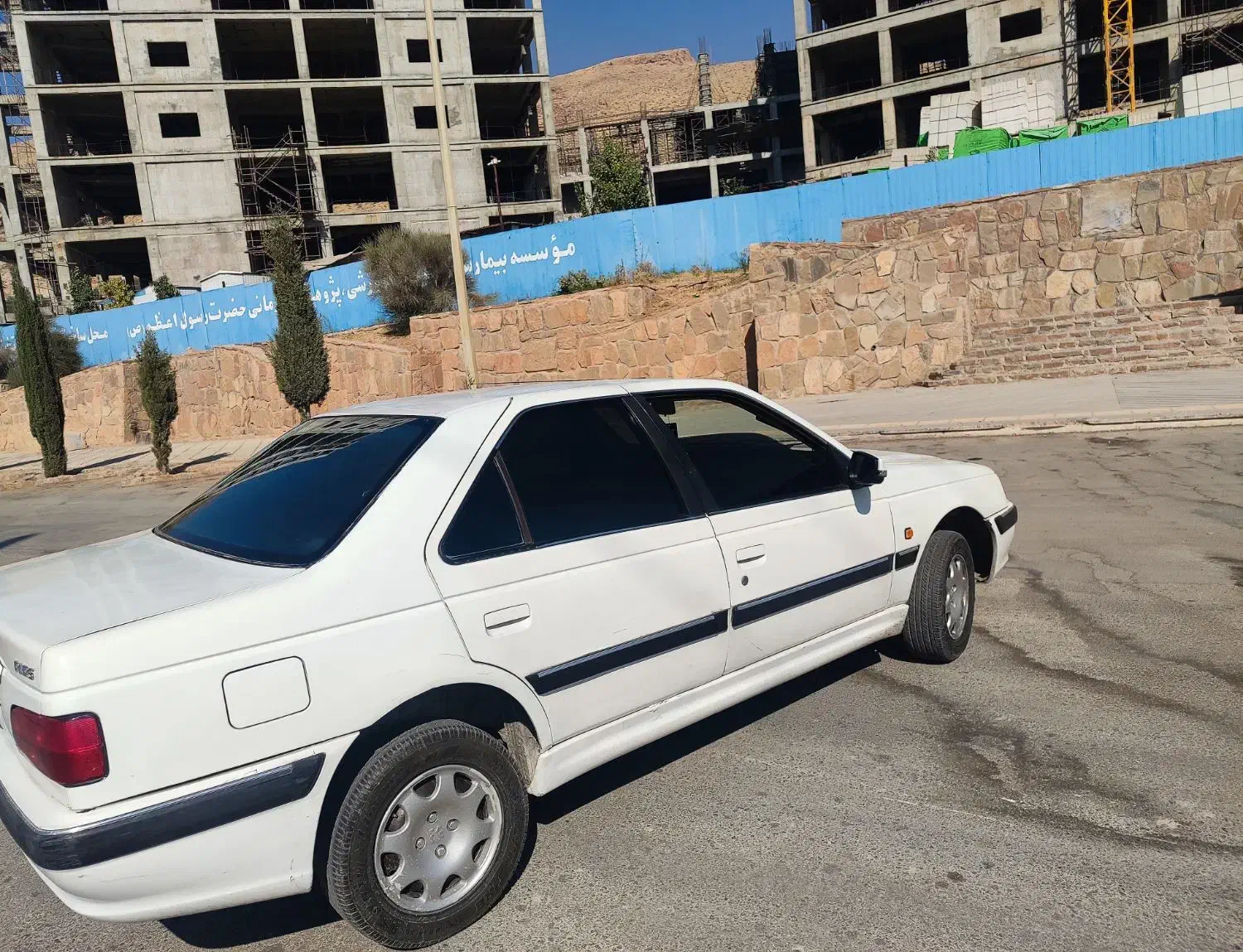 فروش خودرو سواری پژو پارس سال.|خودرو سواری و وانت|شیراز, شهدای شهرک سعدی|دیوار