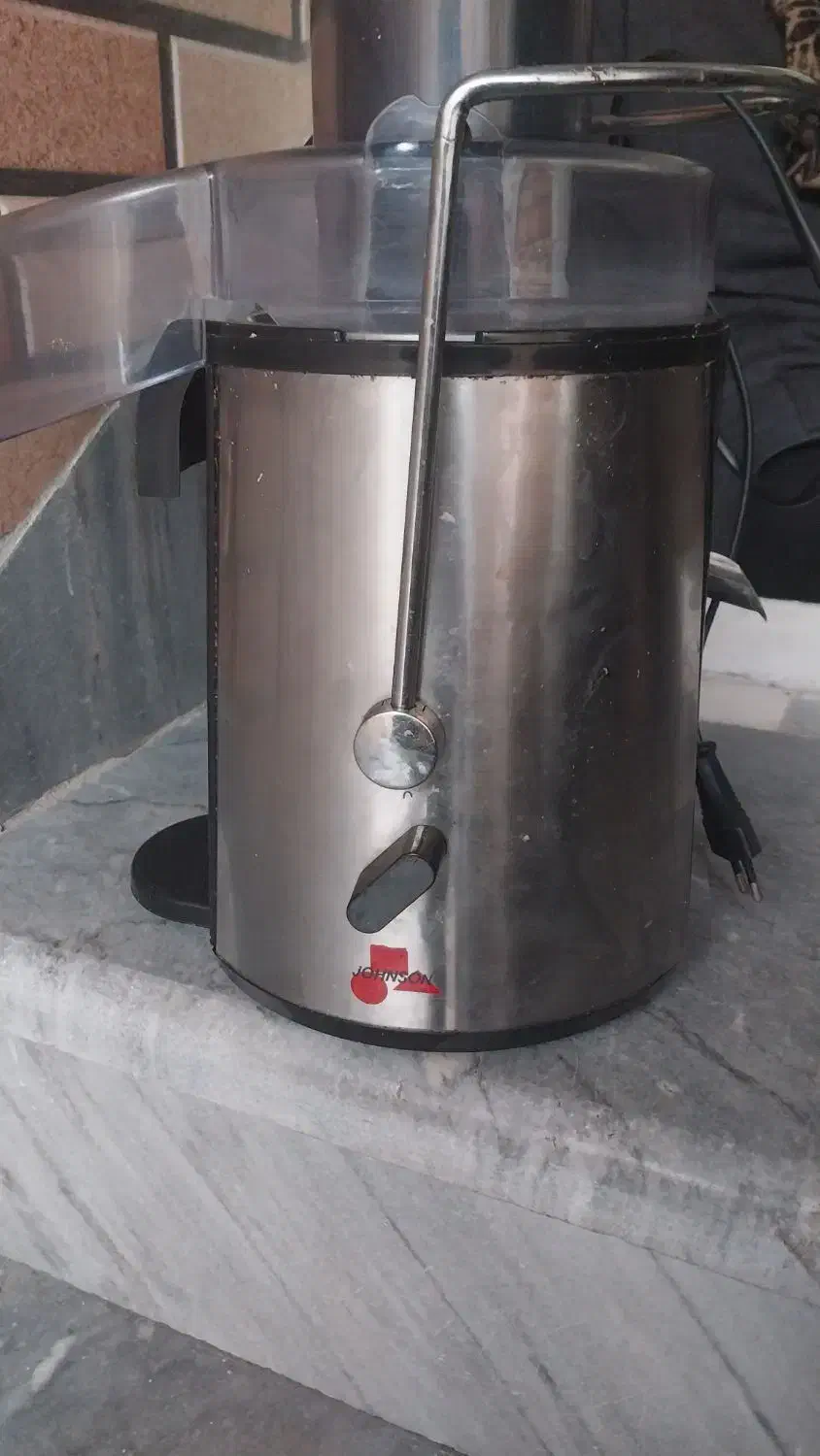 آبمیوه گیر|آبمیوهگیر و آبمرکباتگیر|قم, شاه ابراهیم|دیوار