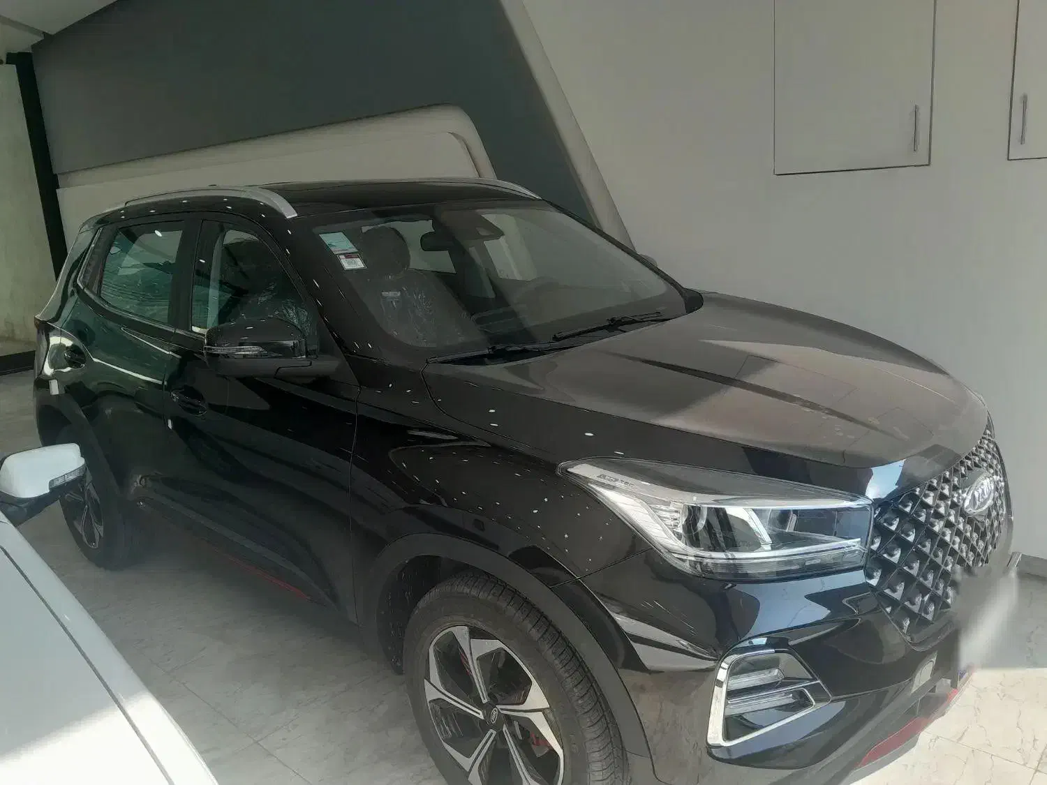 ایکس ۵۵ پرو ۱۴۰۴ برج ۱۲|خودرو سواری و وانت|قم, تولید دارو و یخچال|دیوار