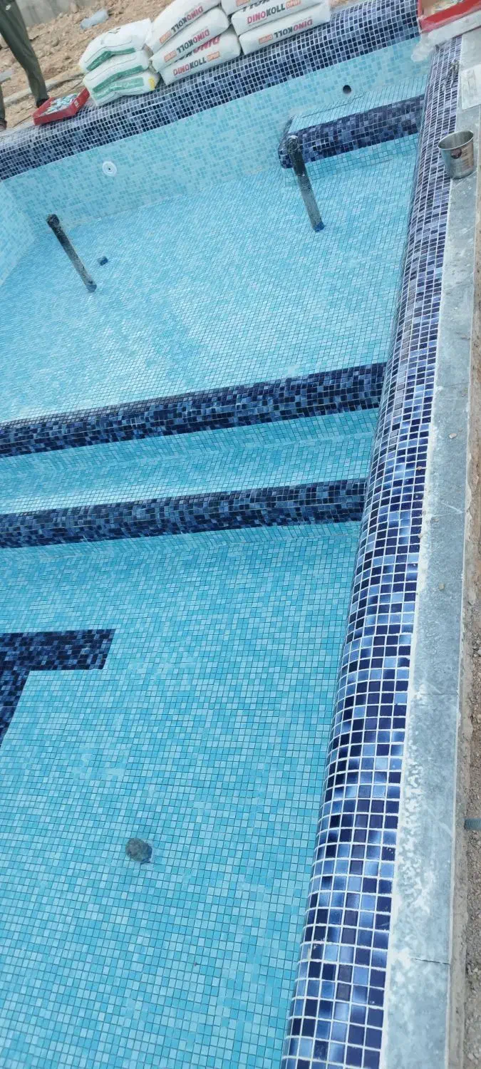 کاشی کاری استخر و جکوزی|خدمات پیشه و مهارت|شوشتر, |دیوار