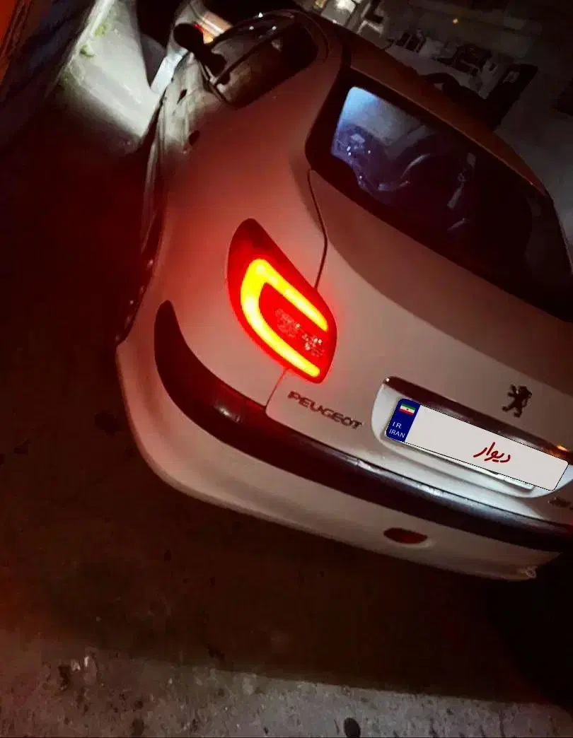 پژو ۲۰۶ مدل ۱۳۹۶ تیپ V8|خودرو سواری و وانت|آمل, |دیوار