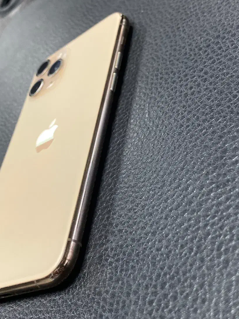 ایفون ۱۱ پرو|موبایل|کرج, شهرک ولیعصر|دیوار