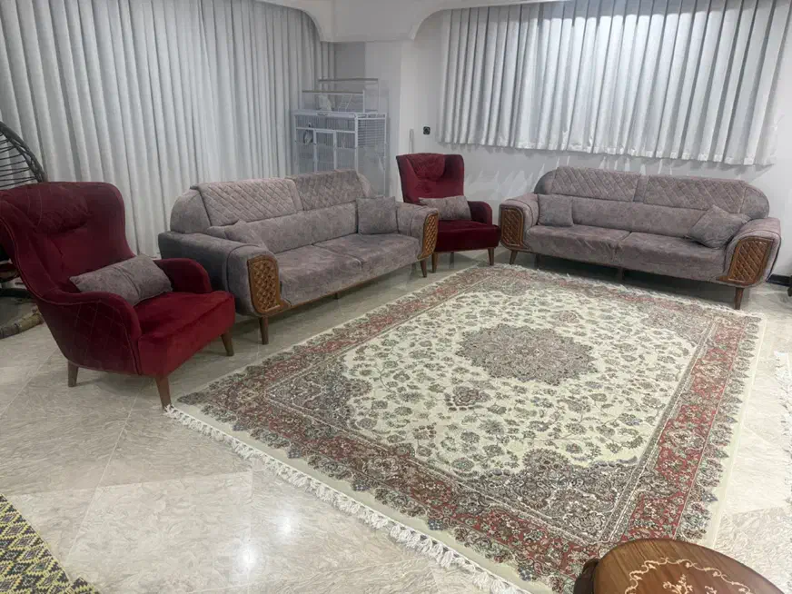 مبل راحتی هشت نفره|مبلمان خانگی و میز عسلی|یزد, |دیوار