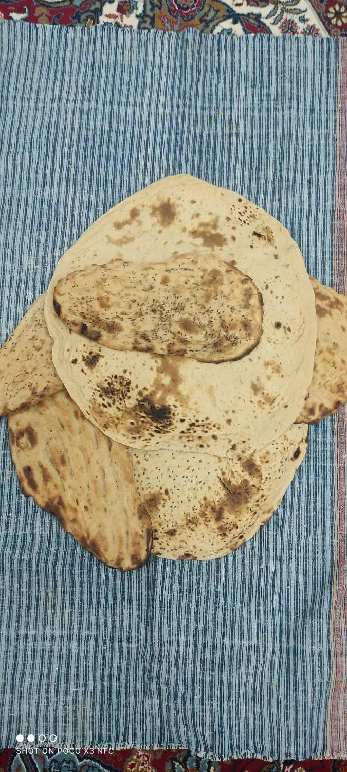 نان خانگی|خوردنی و آشامیدنی|شیراز, انجیر|دیوار