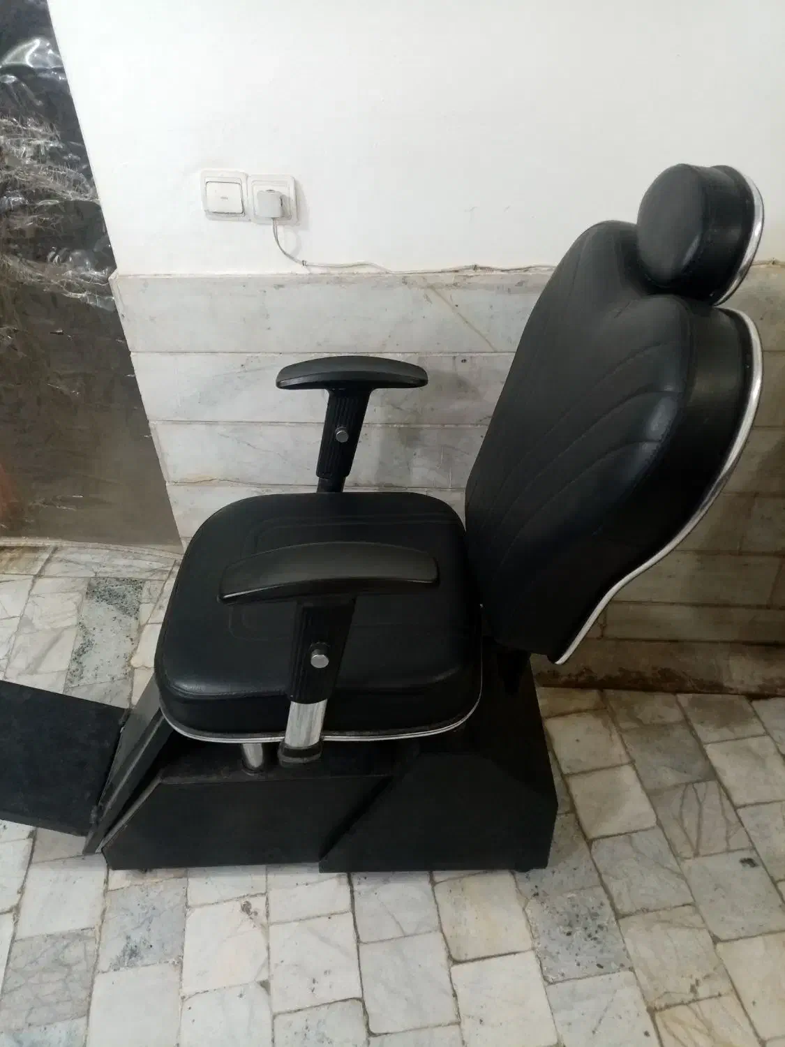 صندلی آرایشگاه فروشی فروشی سالم سالم|آرایشگاه و سالن‌های زیبایی|بیرجند, |دیوار