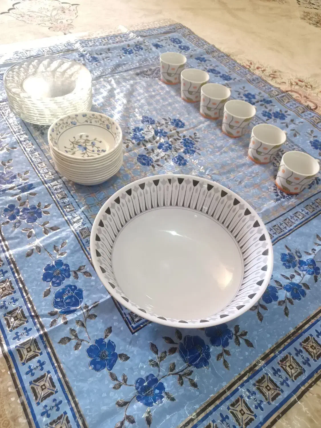 بشقاب،فنجان،جامیوه ای،کاسه|ظروف سرو و پذیرایی|شیراز, تندگویان|دیوار