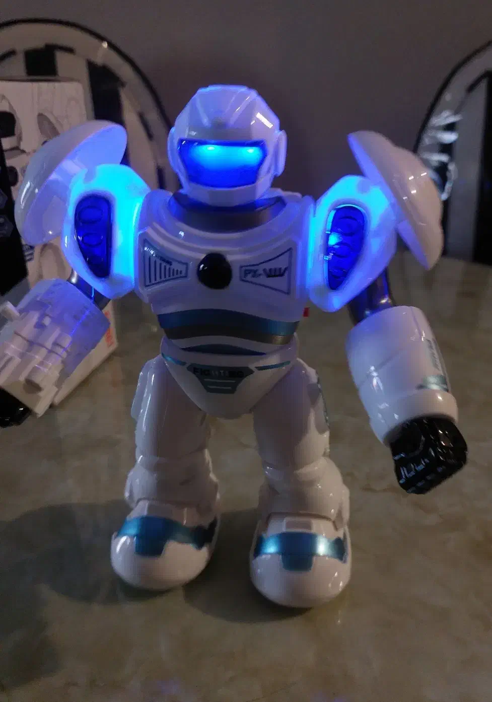 فروش ربات سوپر هیرو|اسباب‌‌بازی|بابلسر, |دیوار