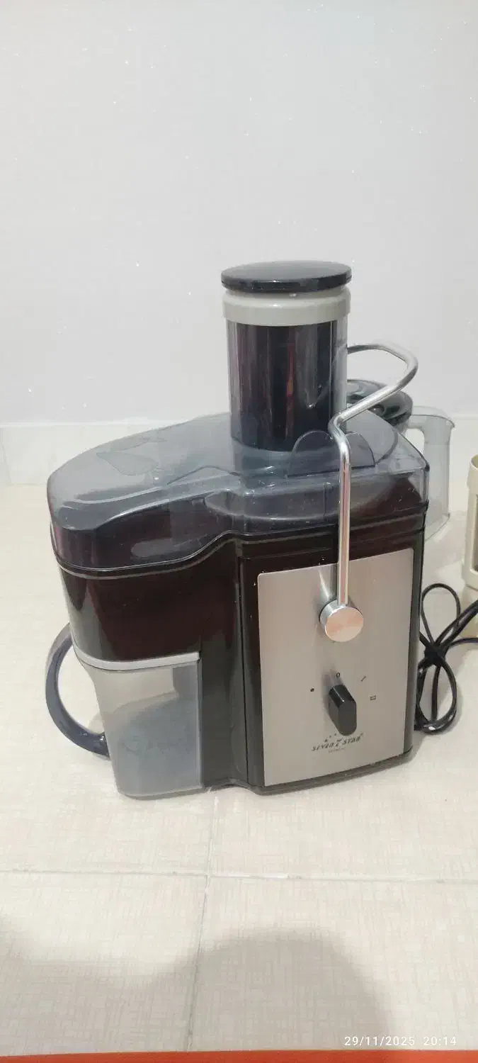 آبمیوه گیر|آبمیوهگیر و آبمرکباتگیر|فولادشهر, C4|دیوار