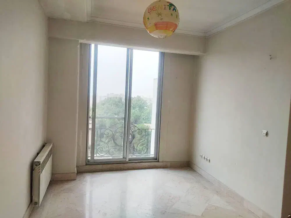 اجاره‌آپارتمان۱۸۰مترتاپ لوکیشن/خوش نور/فول امکانات