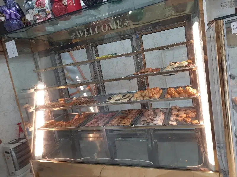 ویترین شیرینی خشک|فروشگاه و مغازه|شفت, |دیوار