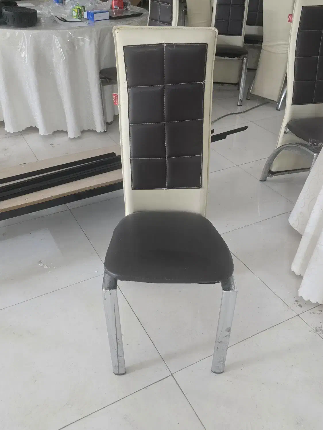 صندلی  های مناسب برای جشن ها|صندلی و نیمکت|بندرعباس, |دیوار