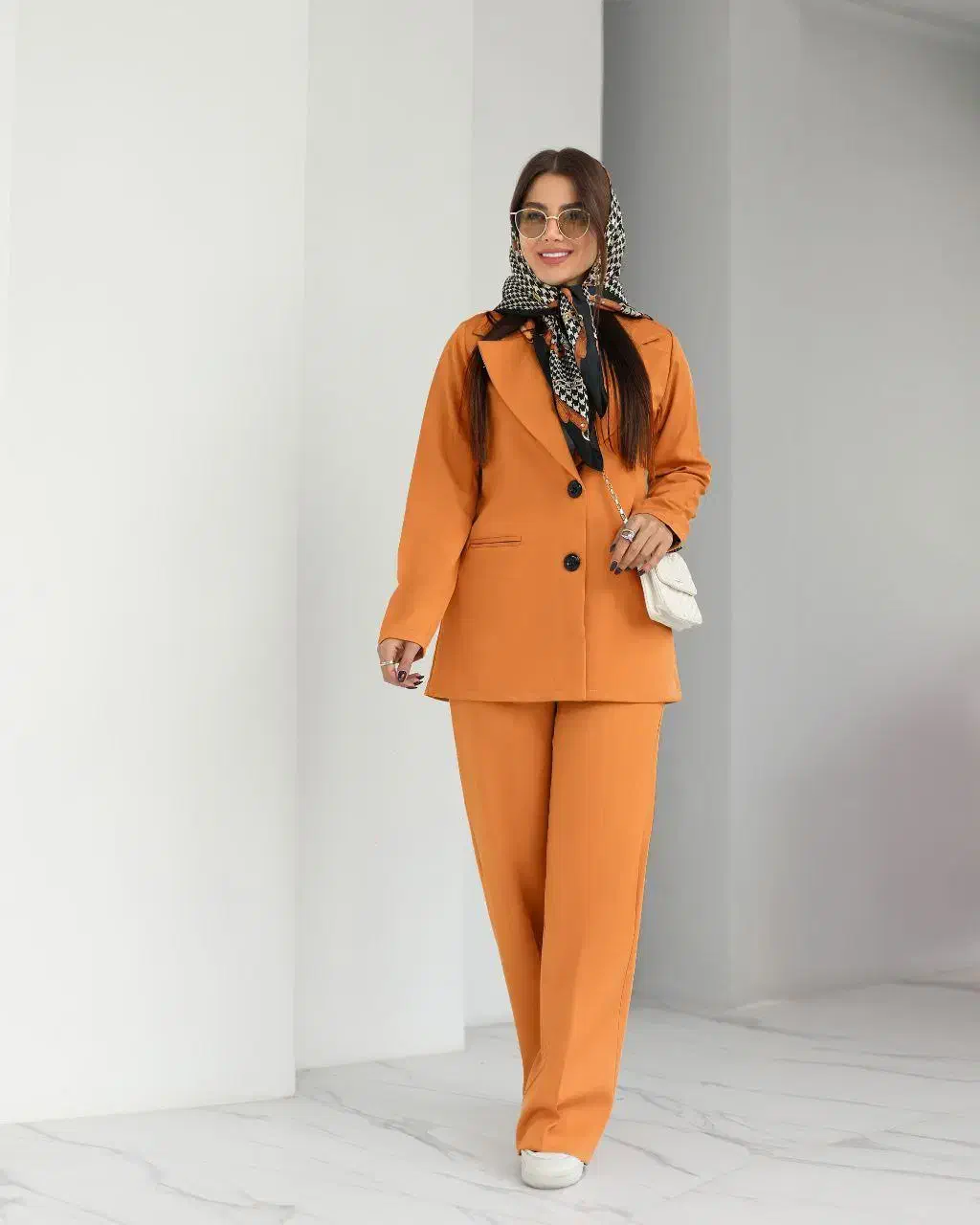 کت تک مازراتی گرم بالا|لباس|اصفهان, سروستان|دیوار