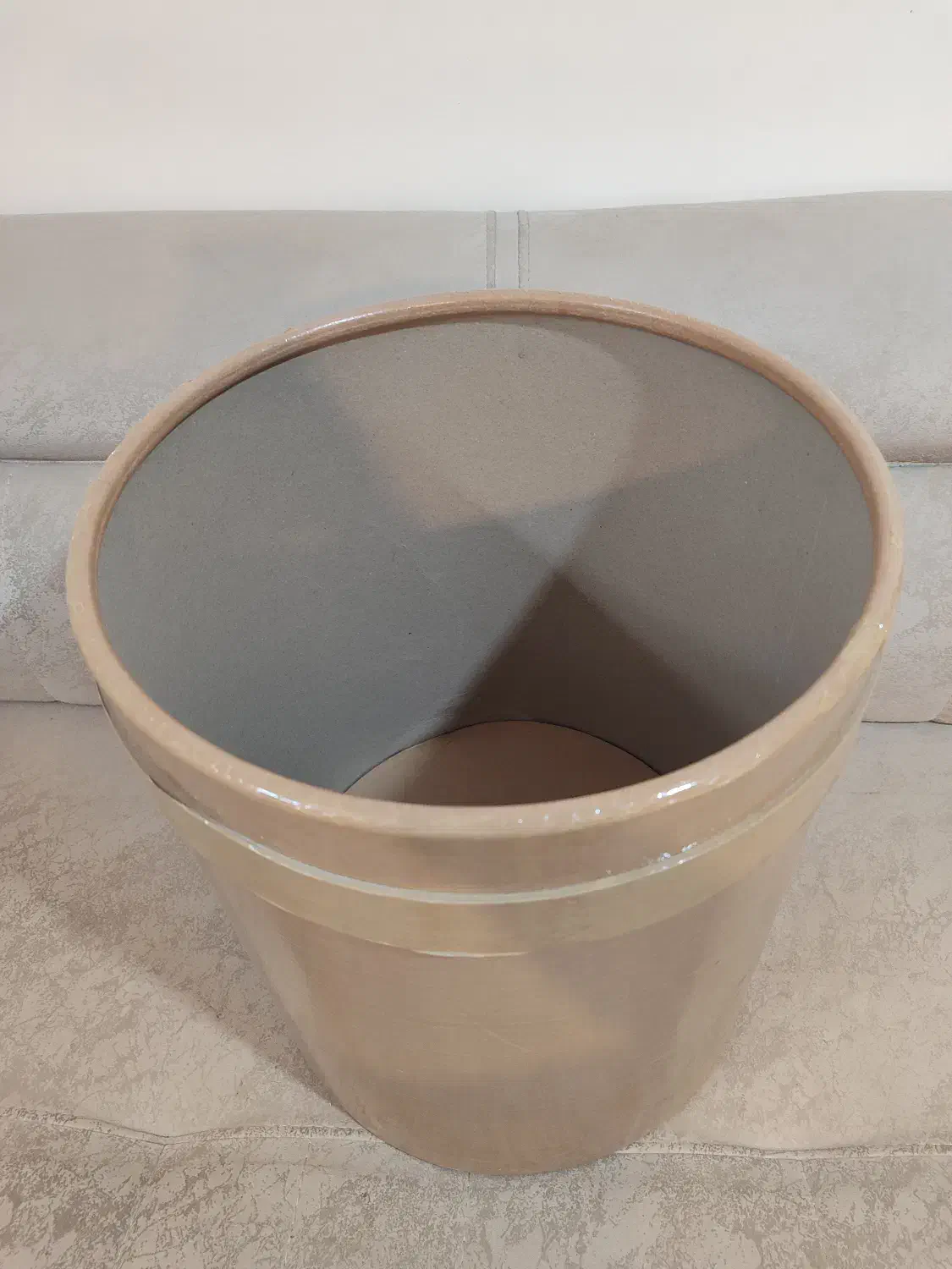 سطل مقوایی ضخیم|ظروف نگهدارنده، پلاستیکی، یک‌بارمصرف|سراب, |دیوار