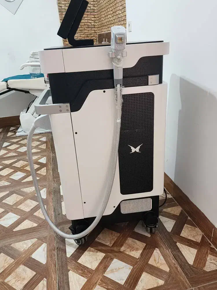 دستگاه لیزر حرفه ای|آرایشی، بهداشتی، درمانی|مبارکه, |دیوار