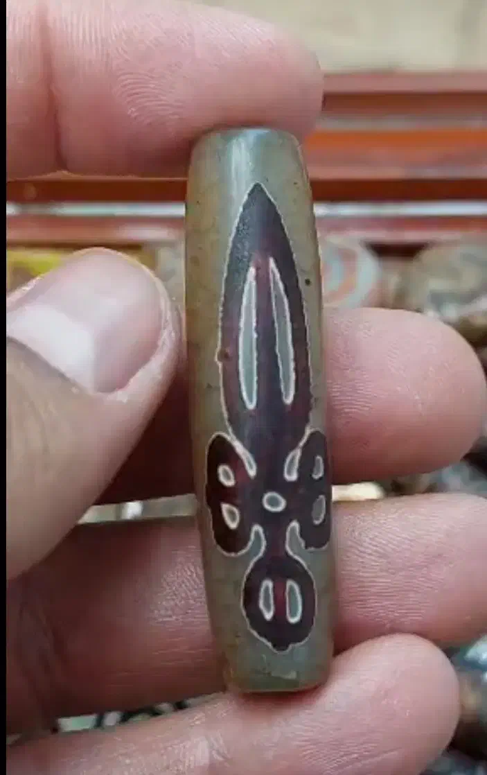 بودایی|کلکسیون اشیاء عتیقه|چهاردانگه (تهران), |دیوار