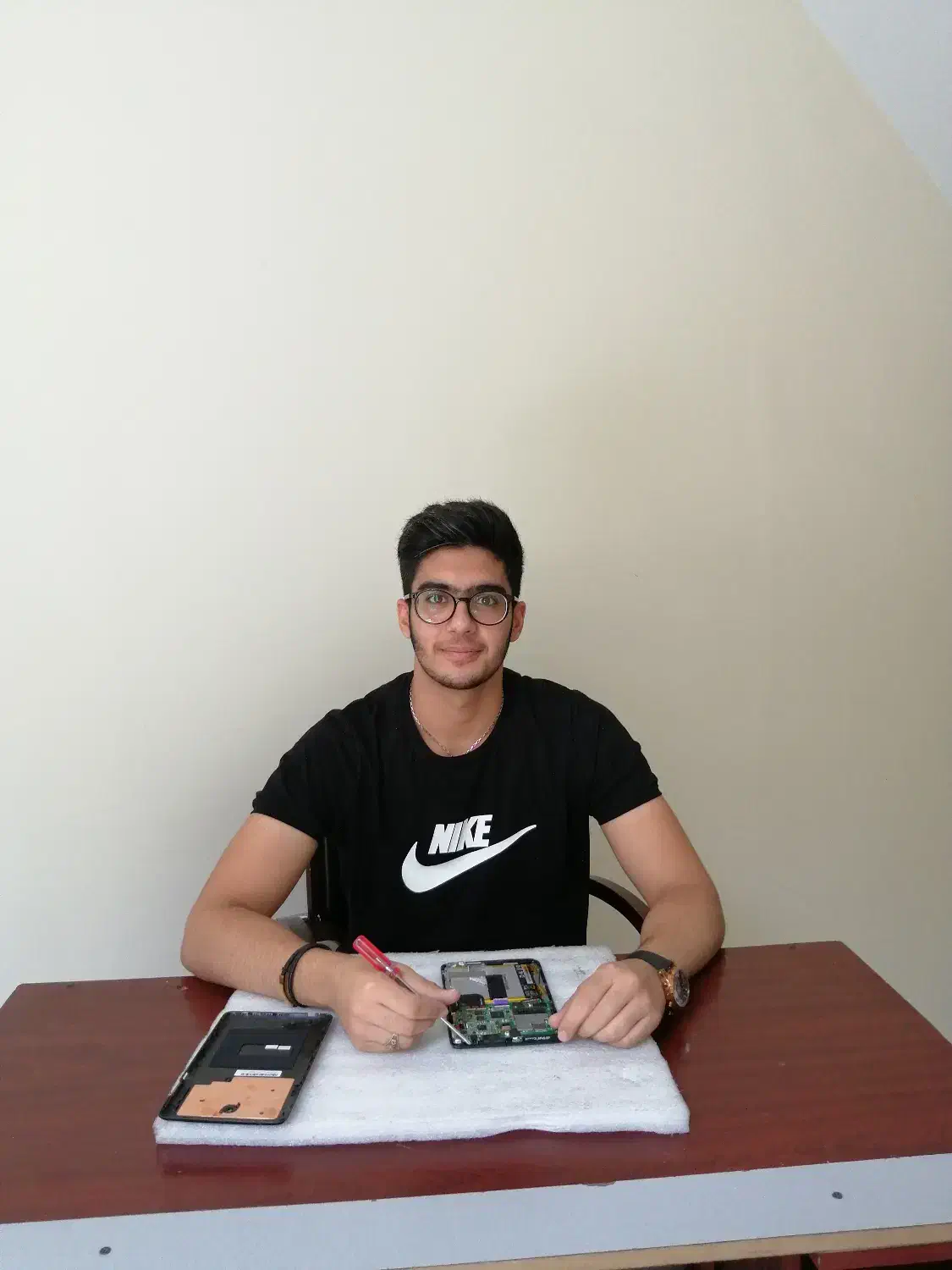 تعمیر سریع لپ‌تاپ با قطعات فابریک و سرویس کامل|خدمات رایانه‌ای و موبایل|تهران, امجدیه (خاقانی)|دیوار