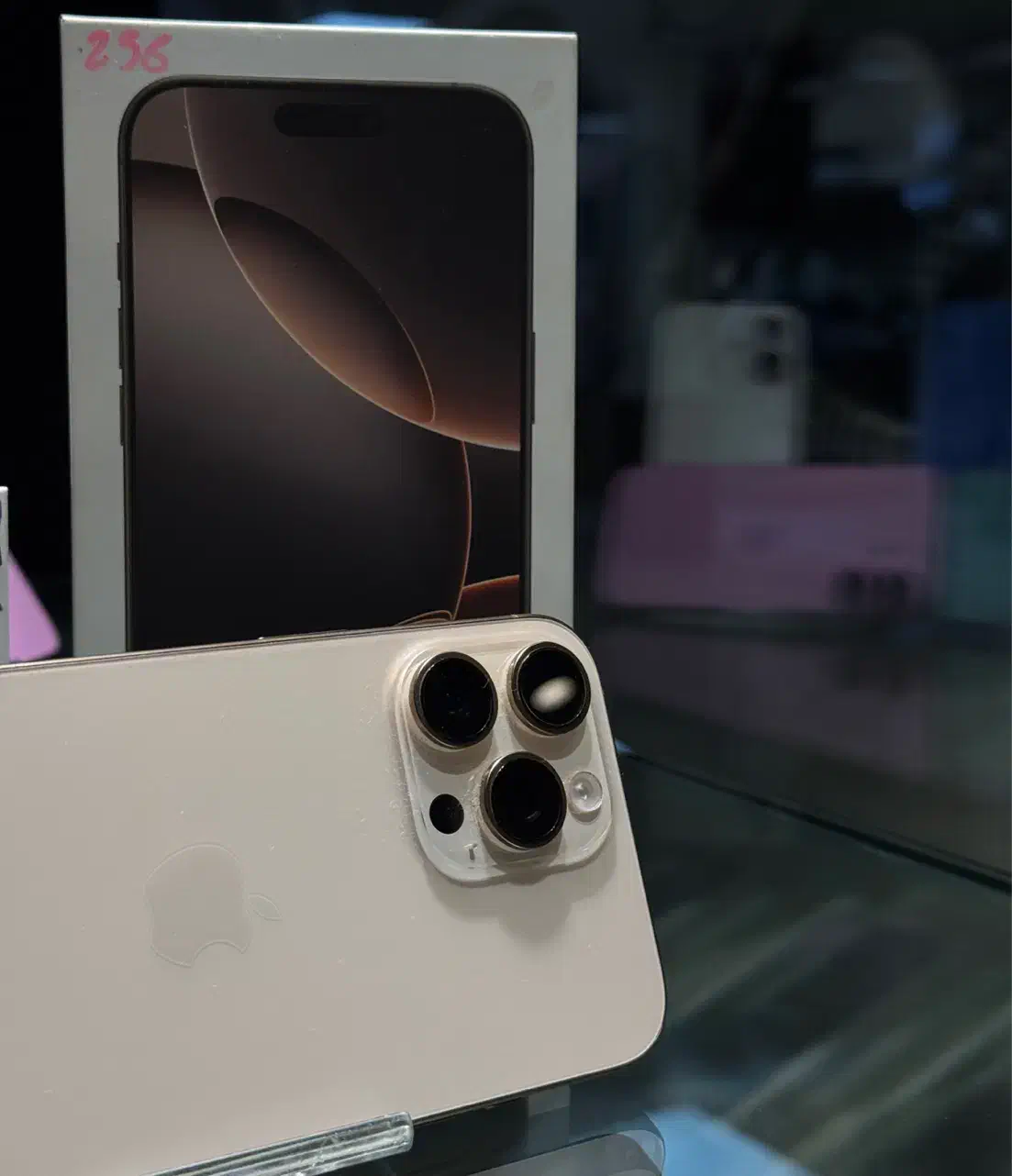 فروش ۱۲ پرومکس ب صورت نقد و اقساط|موبایل|تهران, گیشا|دیوار