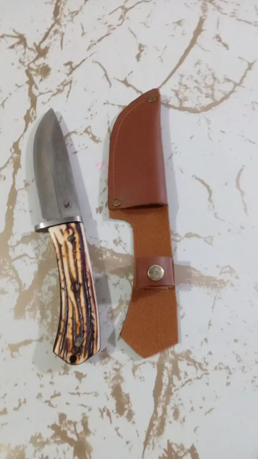 چاقو کوهنوردی|کلکسیون اشیاء عتیقه|ابهر, |دیوار