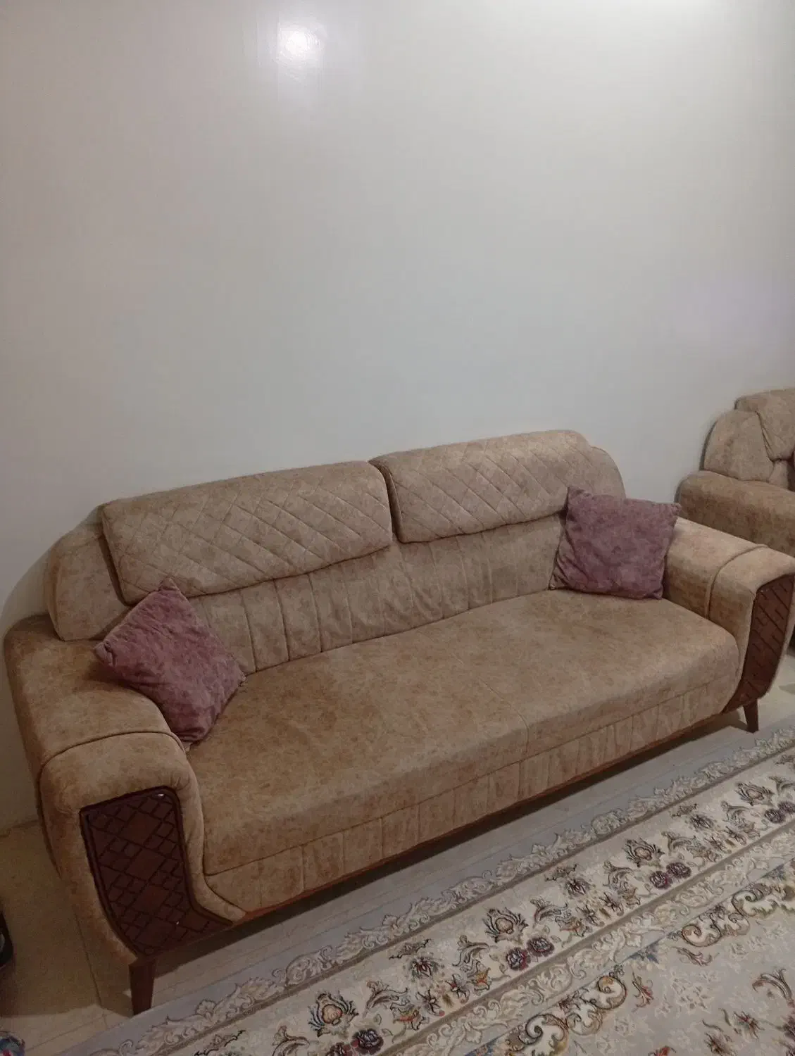 مبل راحتی ۷نفره تمیز|مبلمان خانگی و میز عسلی|رباط‌کریم, رباط‌کریم|دیوار