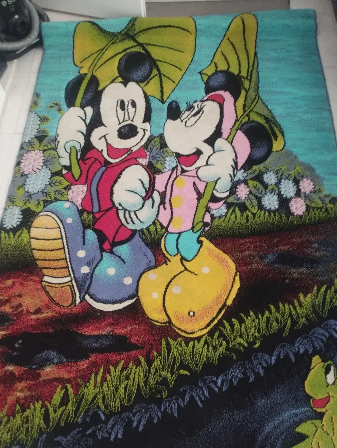 فرش اتاق بچه|فرش|هشتگرد, فاز ۱ مهستان|دیوار