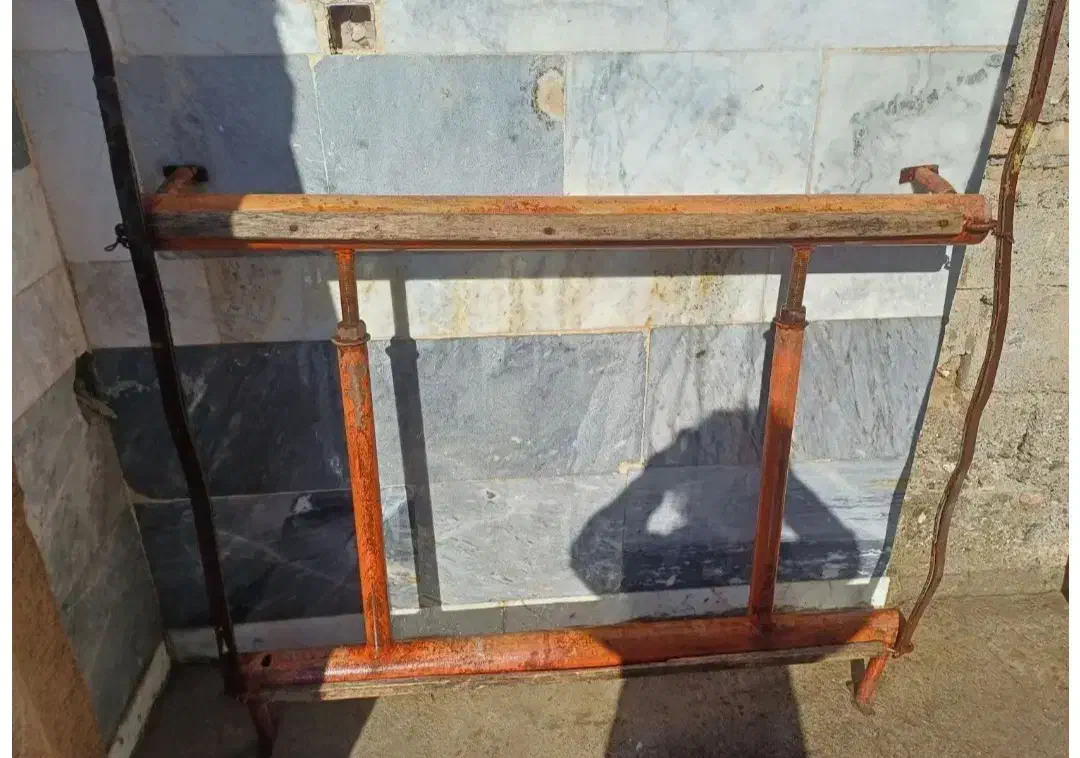 دستگاه فرش باف|لوازم خیاطی و بافتنی|میاندوآب, |دیوار