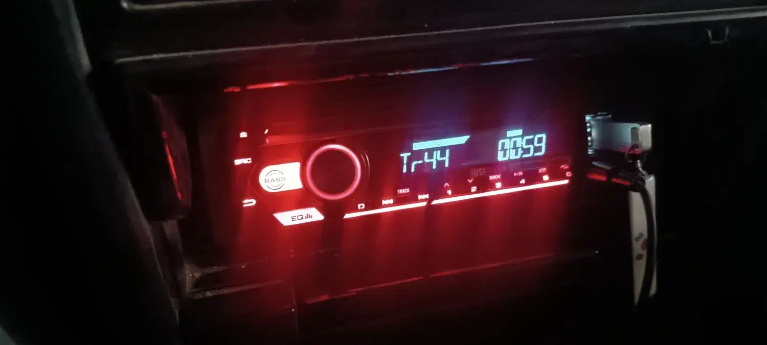 ظبط پایونر|صوتی و تصویری|بزمان, |دیوار