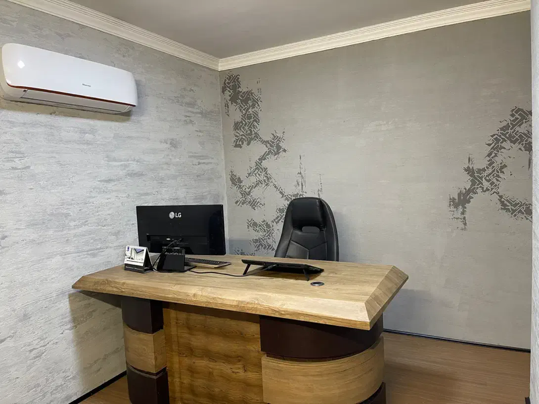 اجاره دفترکاربازسازی شده با ویوی ابدی ولوکیشن عالی|اجارهٔ دفتر کار، اتاق اداری، مطب|اصفهان, فیض|دیوار