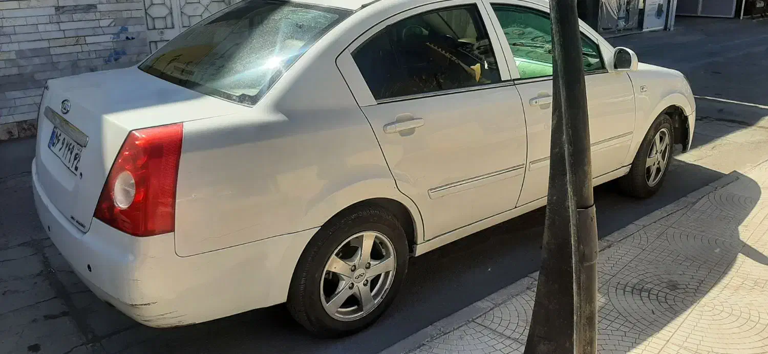 ام ویام ۵۳۰ سالم|خودرو سواری و وانت|کرمان, |دیوار