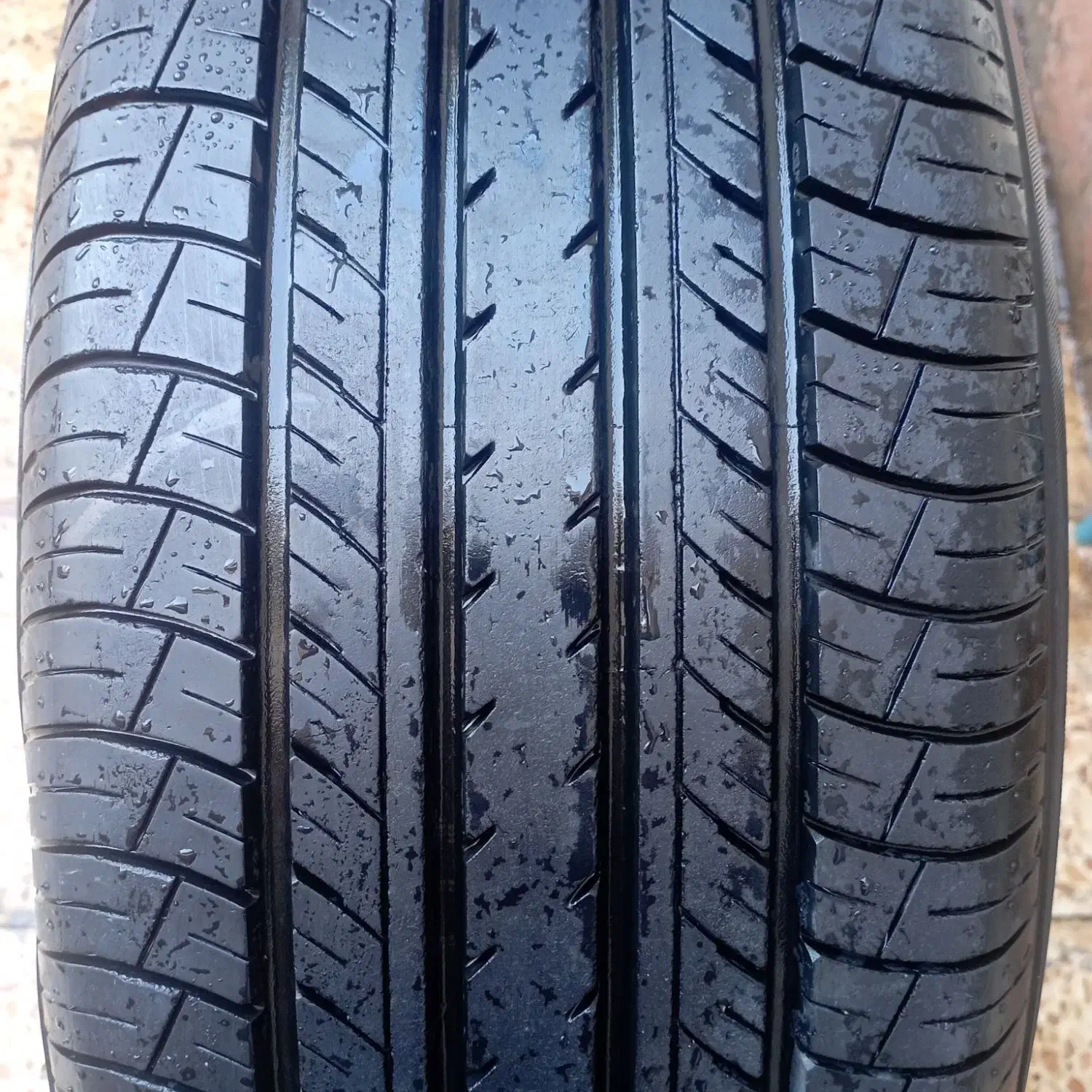 لاستیک 215 55 17 استوک یوکوهاما|قطعات یدکی و لوازم جانبی|اهواز, نادری|دیوار