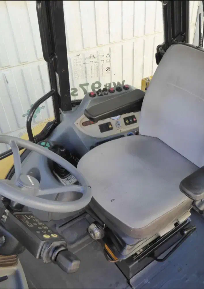 بیل بکهو کوماتسو|خودرو سنگین|تهران, چوب تراش|دیوار