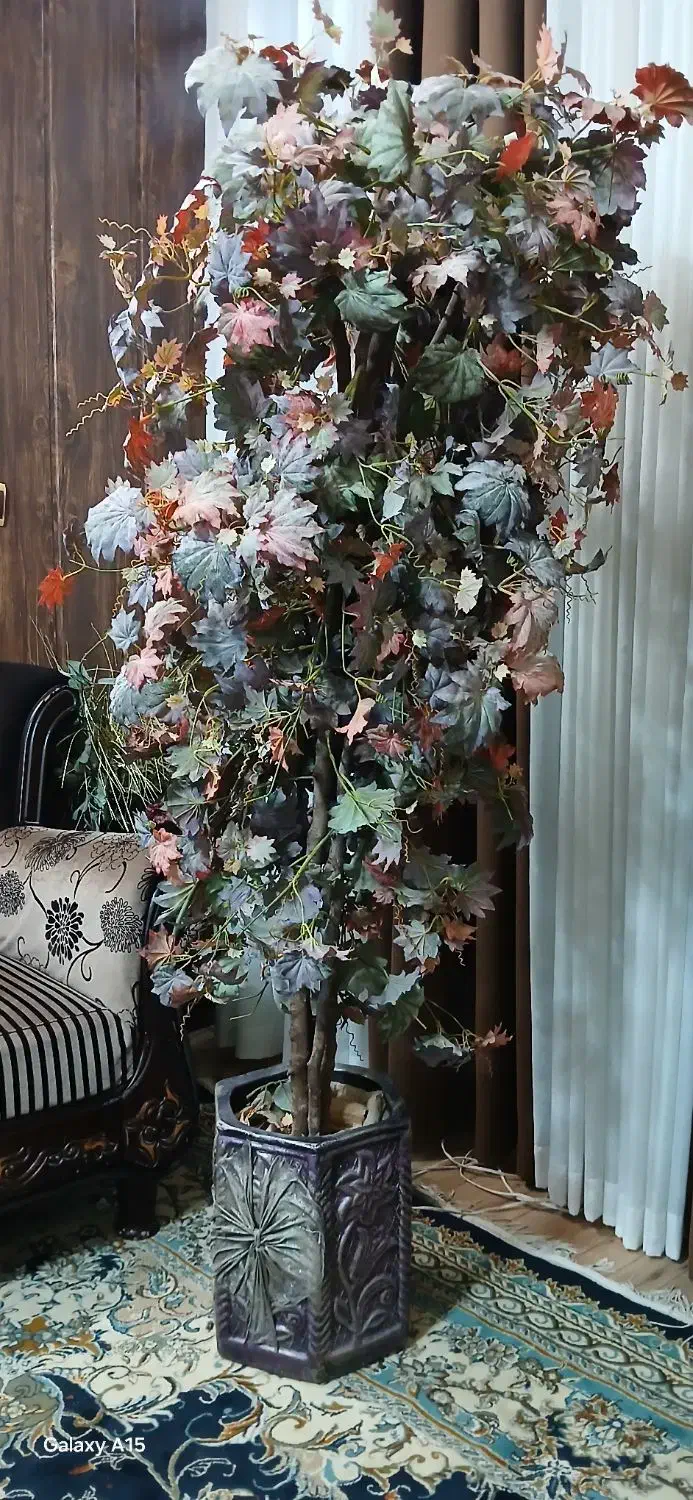 درختچه بزرگ پاییزی|گل مصنوعی|زاهدان, |دیوار