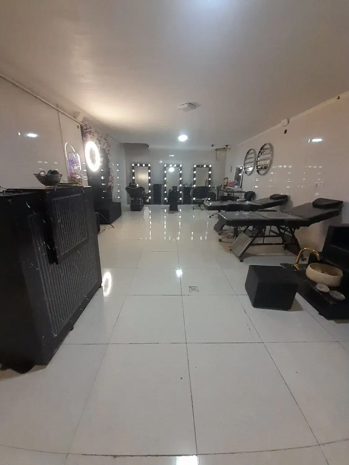 اجاره زیر زمین مناسب سالن|اجارهٔ دفتر کار، اتاق اداری، مطب|کوهدشت, |دیوار