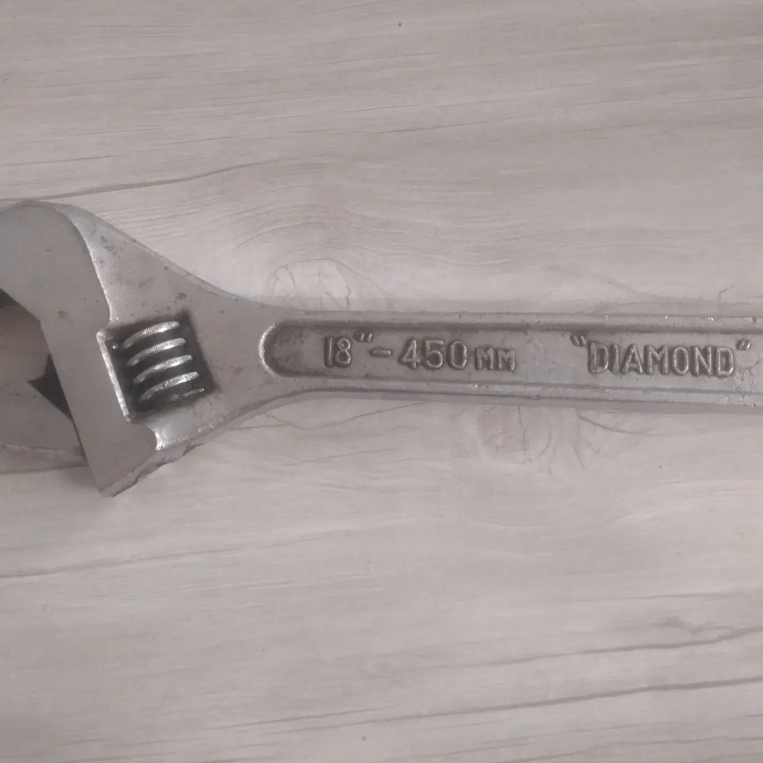 آچار فرانسه خیلی بزرگ وآچار لوله گیر یاشلاقی بزرگ|ابزارآلات|فردیس, شهرک ارم|دیوار