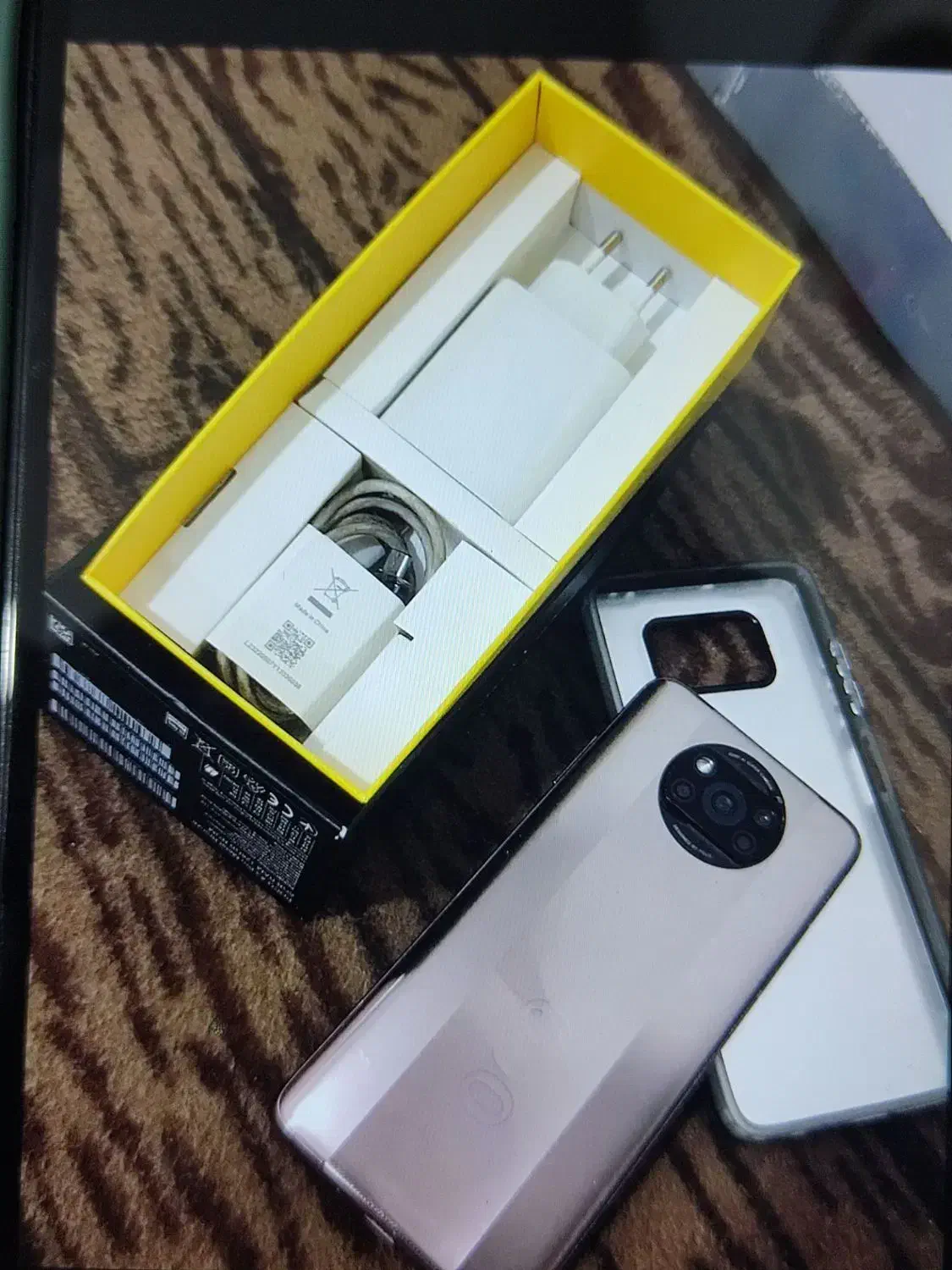 poco x3 pro|موبایل|ساری, |دیوار