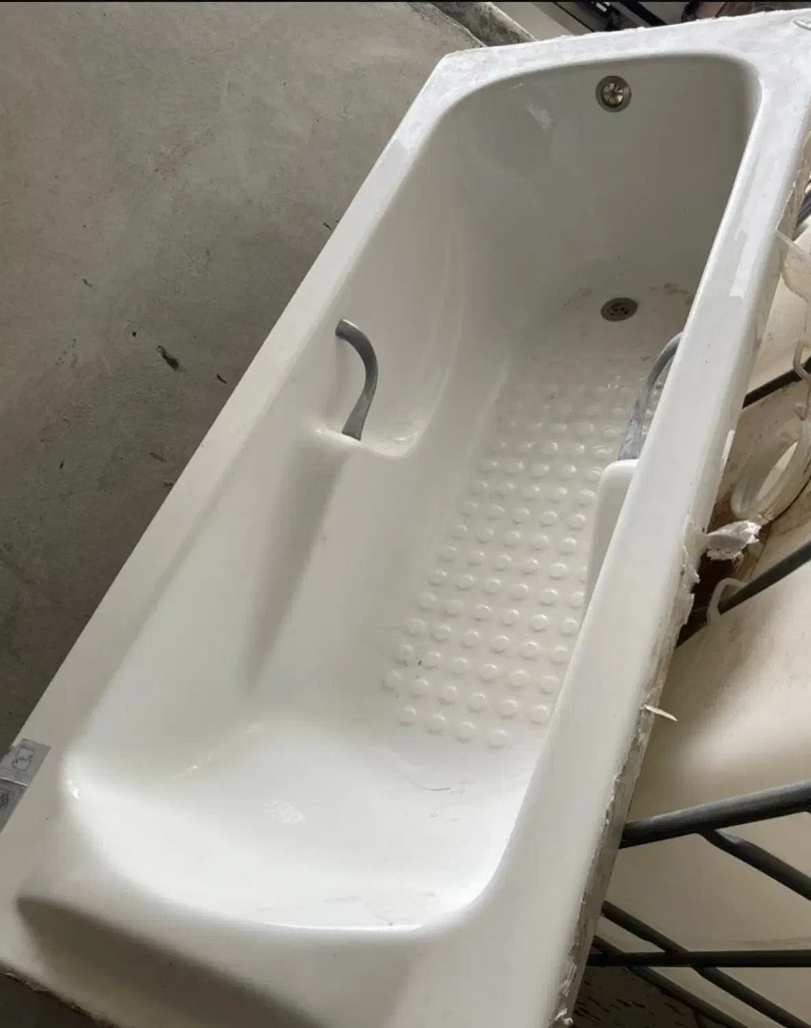 وان خیلی تمیز|لوازم حمام|نوشهر, |دیوار