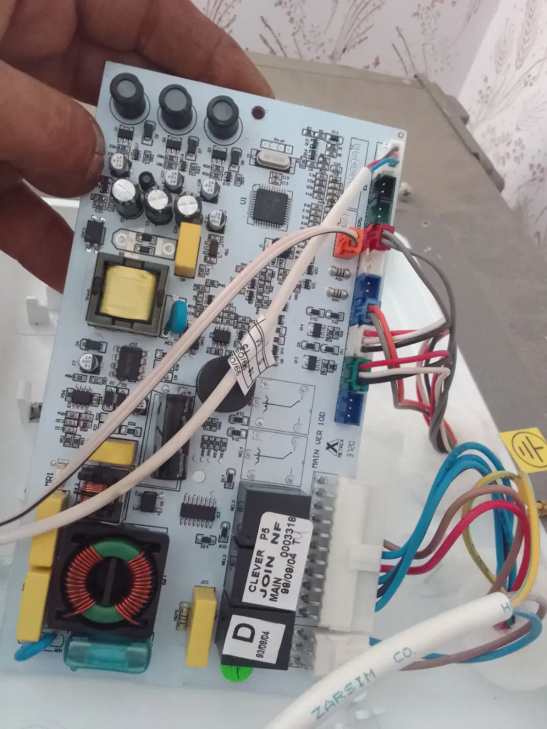 تعمیرات تخصصی یخچال  لباسشویی وکولر گازی  در منزل|خدمات پیشه و مهارت|قزوین, |دیوار