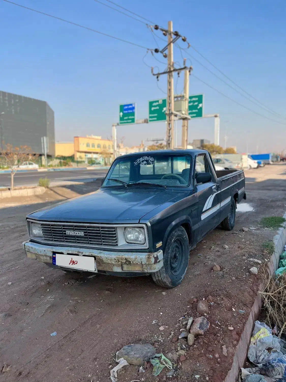 مزدا وانت تک کابین ۲۰۰۰ مدل۸۱|خودرو سواری و وانت|تبریز, |دیوار