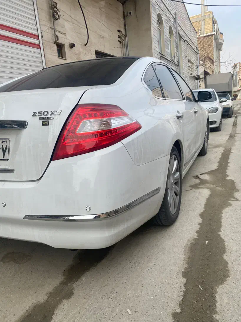 نیسان تینا ۲۰۱۱|خودرو سواری و وانت|ارومیه, |دیوار