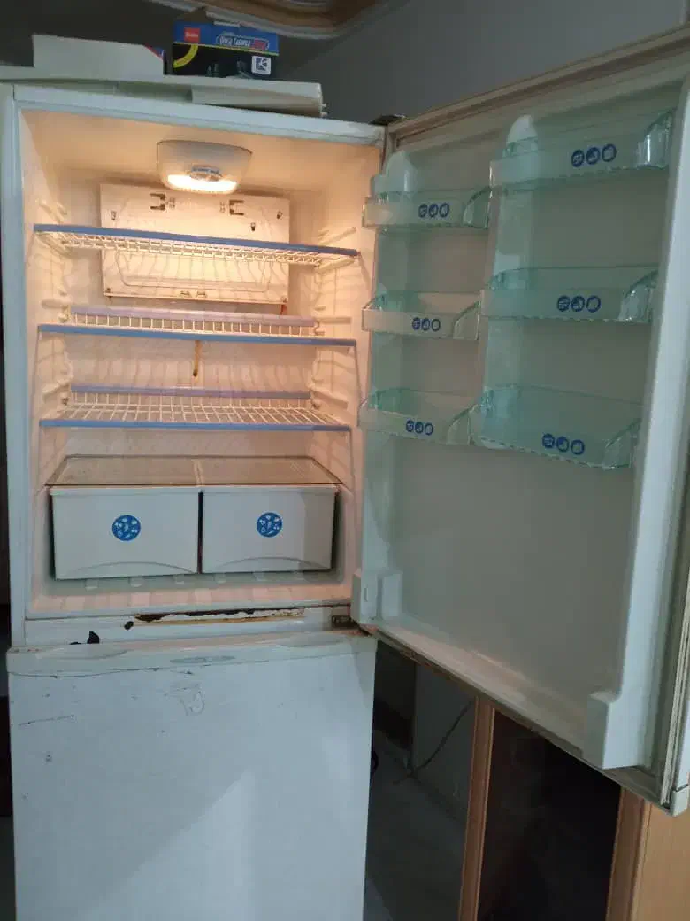 فروش‌یخچال‌فریزر|یخچال و فریزر|بندر انزلی, ساحل قو|دیوار