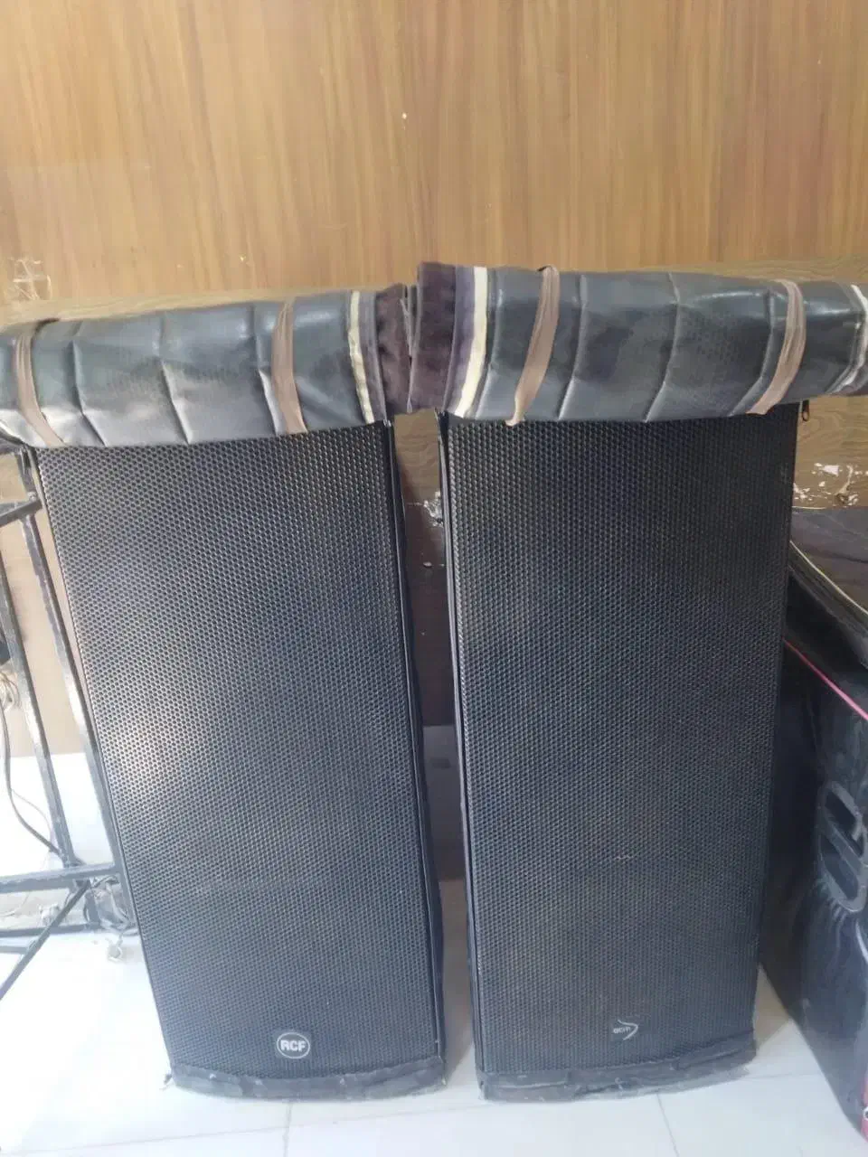 باند اکتیو|آلات موسیقی|مریوان, |دیوار