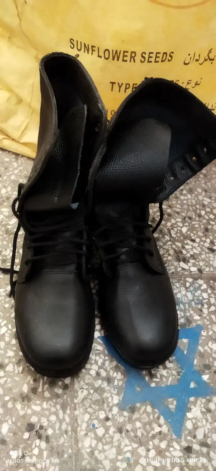 پوتین فروشی|کیف، کفش، کمربند|بروجرد, |دیوار